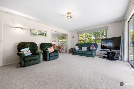 Photo of property in 3a Panorama Grove, Harbour View, Lower Hutt, 5010