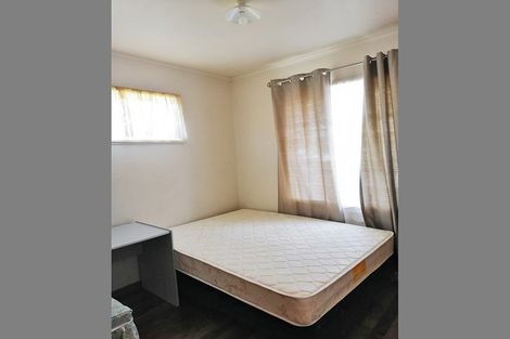 Photo of property in 105 Royal Road, Massey, Auckland, 0614