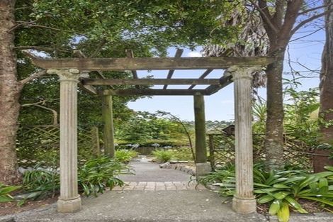 Photo of property in 105 Browns Bay Road, Browns Bay, Auckland, 0630