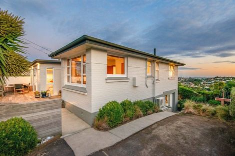 Photo of property in 49 Glendevon Place, Vauxhall, Dunedin, 9013