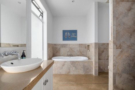 Photo of property in 66 Echo Valley Way, Tauriko, Tauranga, 3110