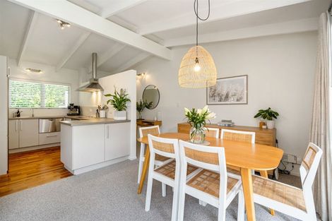 Photo of property in 1/52 Norwood Road, Bayswater, Auckland, 0622