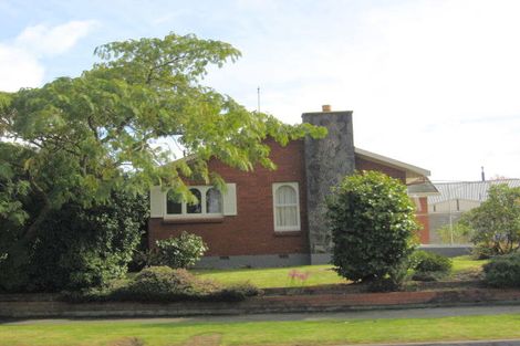 Photo of property in 51 Grahams Road, Ilam, Christchurch, 8041