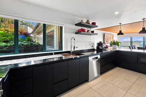 Photo of property in Signal Stn Road, Pouto, Te Kopuru, 0391