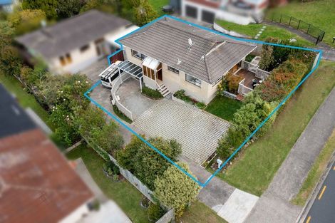 Photo of property in 1/94 Glamorgan Drive, Torbay, Auckland, 0630