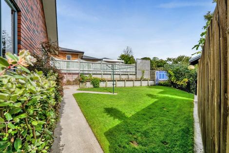 Photo of property in 69f Karamea Street, Whalers Gate, New Plymouth, 4310