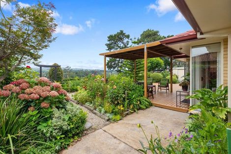 Photo of property in 32 Kereru Place, Pyes Pa, Tauranga, 3112