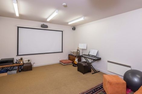 Photo of property in 18 Totara Road, Miramar, Wellington, 6022