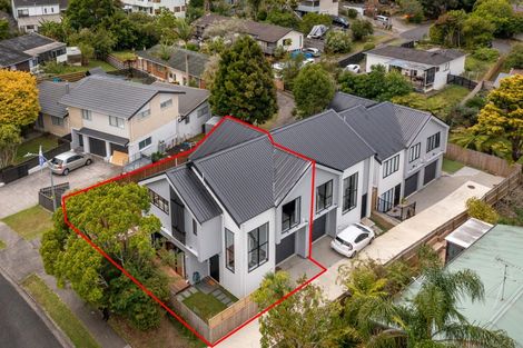 Photo of property in 132a Stapleford Crescent, Browns Bay, Auckland, 0630