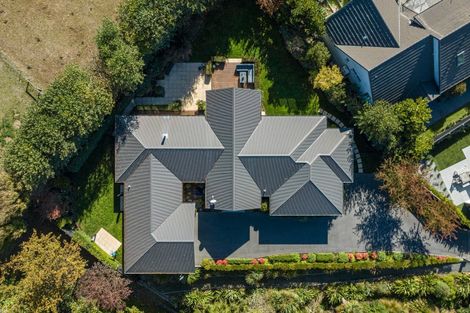 Photo of property in 10 Glen Bridge Lane, Harewood, Christchurch, 8051