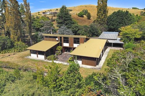 Photo of property in 9 Marshall Road, Hunterville, 4730