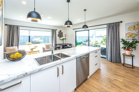 Photo of property in 4 Simon Street, Tawhero, Whanganui, 4501