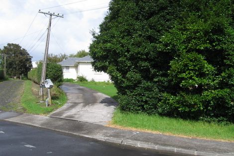 Photo of property in 11 Valdale Road, Henderson, Auckland, 0610