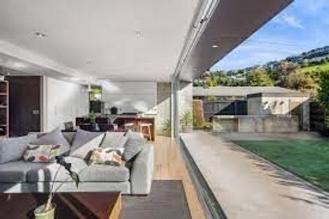 Photo of property in 20 Augusta Street, Redcliffs, Christchurch, 8081