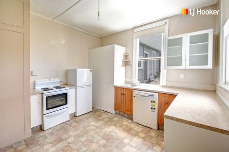 Photo of property in 10 Macbeth Street, Caversham, Dunedin, 9012