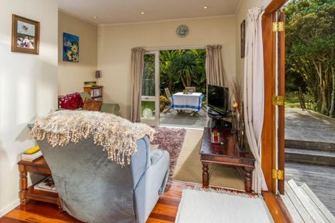 Photo of property in 72 Carlisle Road, Browns Bay, Auckland, 0632