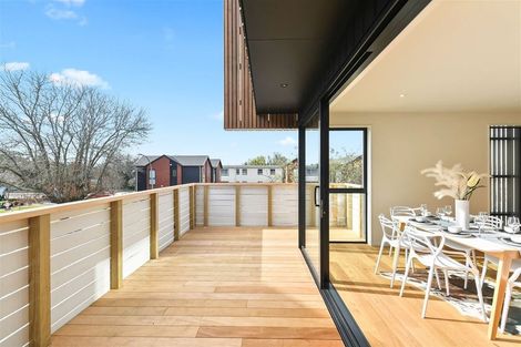 Photo of property in 2/2 Manning Street, Hamilton Central, Hamilton, 3204