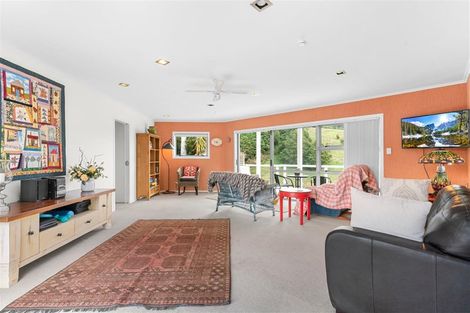 Photo of property in 269 Tomarata Valley Road, Wellsford, 0974