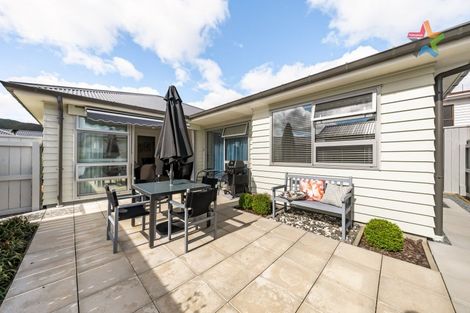 Photo of property in 5 Tarata Lane, Avalon, Lower Hutt, 5011