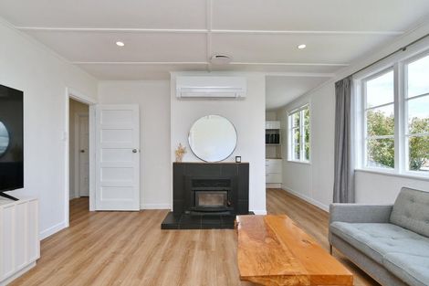 Photo of property in 4 Lindon Street, Rangiora, 7400