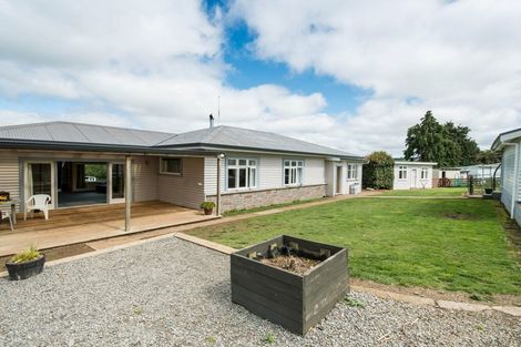 Photo of property in 816 Waiaruhe Road, Taihape, 4795