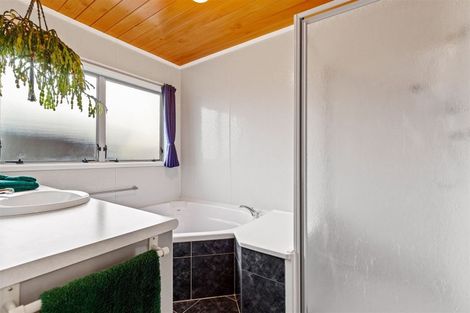 Photo of property in 31 Sturm Avenue, Massey, Auckland, 0614