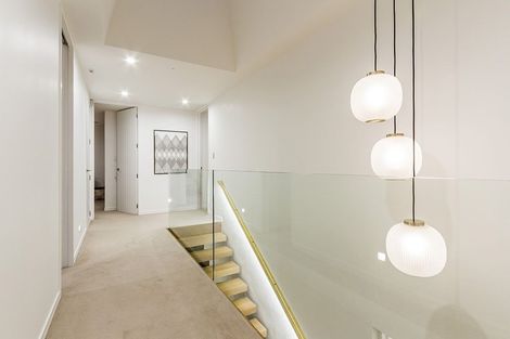 Photo of property in 41 Milford Road, Milford, Auckland, 0620