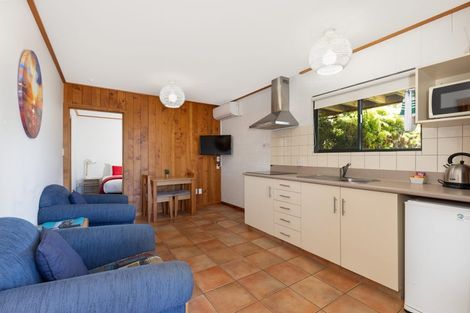 Photo of property in 8 Kotare Place, Kaiteriteri, Motueka, 7197