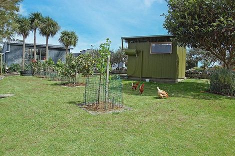 Photo of property in 1104 Oneriri Road, Kaiwaka, 0573