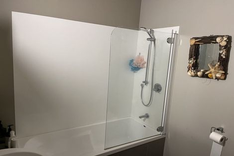 Photo of property in 16/2 Onslow Road, Khandallah, Wellington, 6035