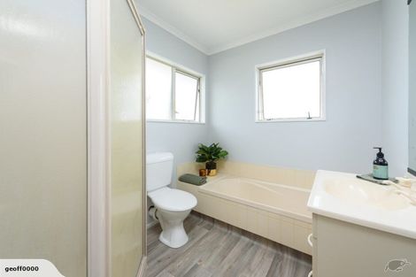 Photo of property in 12 Ridgemount Terrace, Welcome Bay, Tauranga, 3112