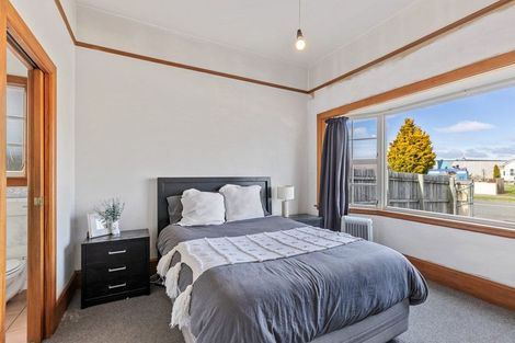 Photo of property in 39 Winters Road, Redwood, Christchurch, 8051