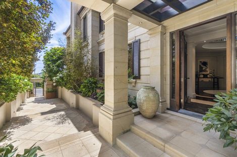 Photo of property in 84 Paritai Drive, Orakei, Auckland, 1071