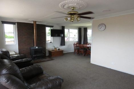 Photo of property in 16 Baxter Street, Grasmere, Invercargill, 9810