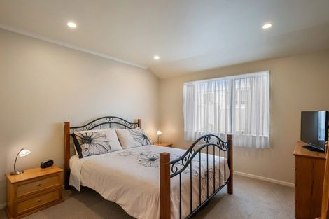 Photo of property in 172a Bartholomew Road, Levin, 5510