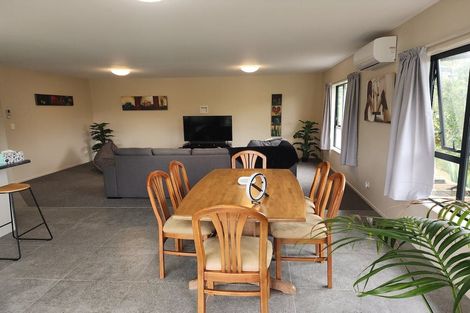 Photo of property in 16 Mandeno Drive, Kerikeri, 0230