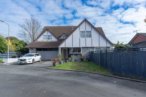 Photo of property in 1 Dresdan Court, Hokowhitu, Palmerston North, 4410