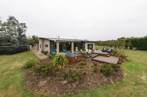 Photo of property in 47 Polson Hill Drive, Aokautere, Palmerston North, 4471