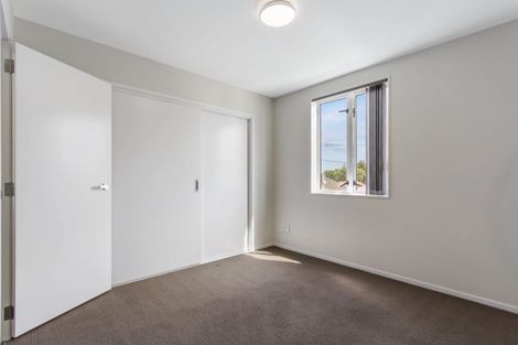 Photo of property in 87 Grove Road, Papakura, 2110