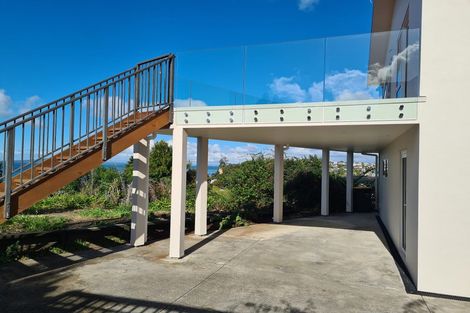 Photo of property in 1/29 Bayview Road, Browns Bay, Auckland, 0630