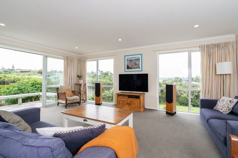 Photo of property in 7 Waikowhai Place, Raglan, 3225