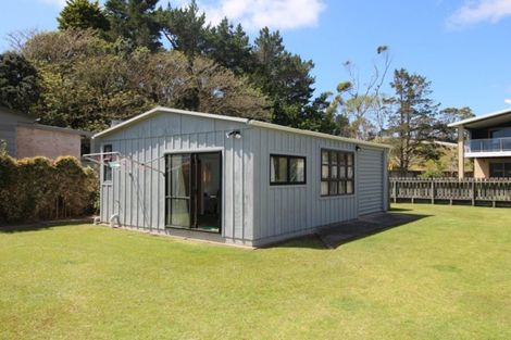 Photo of property in 3 Bluff Road, Kuaotunu West, Whitianga, 3592