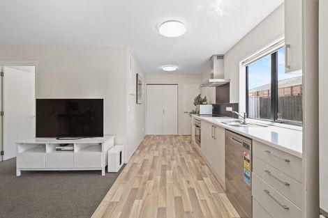 Photo of property in 1/120 Stanmore Road, Linwood, Christchurch, 8011