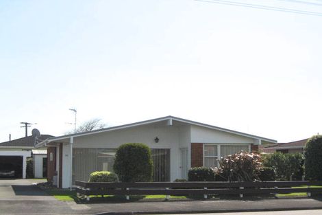 Photo of property in 22 Tukapa Street, Westown, New Plymouth, 4310