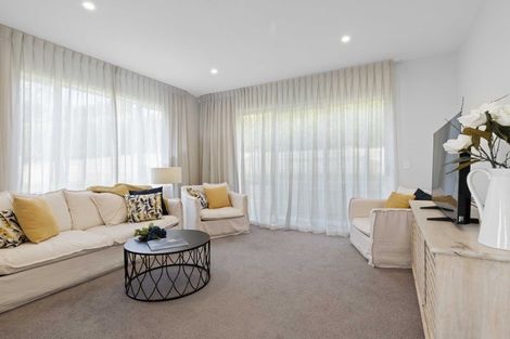 Photo of property in 37 Motukaraka Drive, Beachlands, Auckland, 2018