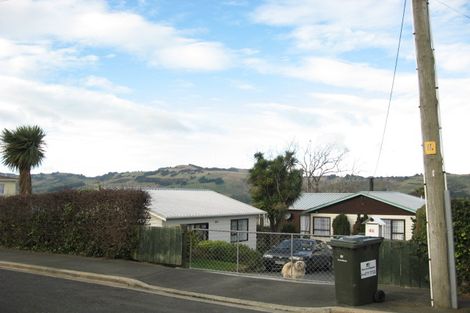 Photo of property in 4 Kowhai Street, Ravensbourne, Dunedin, 9022