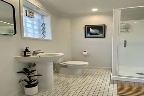 Photo of property in Illawarra Flats, 8/6 Brighton Road, Parnell, Auckland, 1052