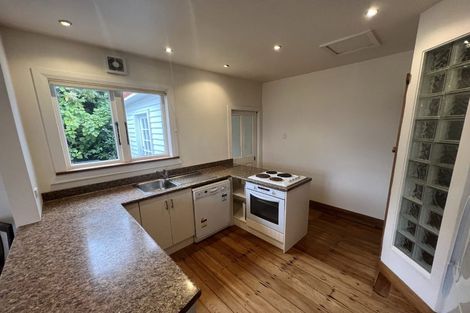 Photo of property in 5 Wavell Street, Karori, Wellington, 6012