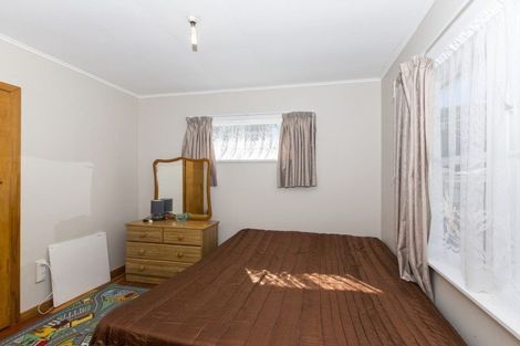 Photo of property in 17 Castlerea Street, Wainuiomata, Lower Hutt, 5014