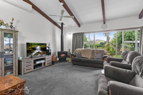 Photo of property in 7 Whaka Street, Maungaturoto, 0520